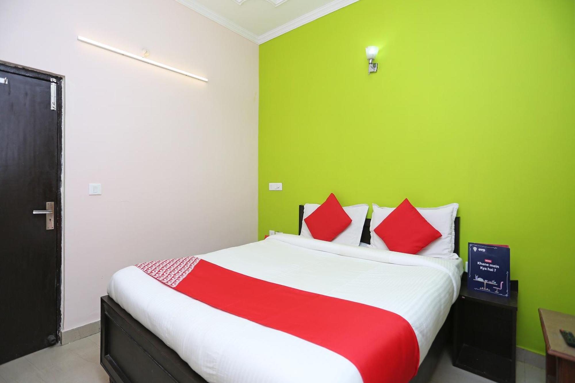 Hotel O Lime Wood 데라둔 외부 사진
